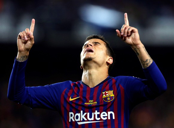 epa06753214 Barcelona&#039;s Philippe Coutinho celebrates after scoring a goal during the Primera Division Liga match held between Barcelona and Real Sociedad at Camp Nou stadium in Madrid, Spain, 20  ...