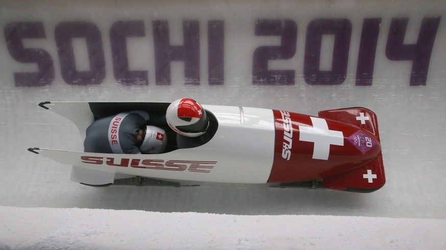 ARCHIV - ZUR NACHTRAEGLICHEN VERLEIHUNG DER GOLDMEDAILLE IM ZWEIERBOB AN DEN OLYMPISCHEN WINTERSPIELEN SOCHI 2014 AN BEAT HEFTI UND ALEX BAUMANN STELLEN WIR IHNEN FOLGENDES BILDMATERIAL ZUR VERFUEGUNG ...