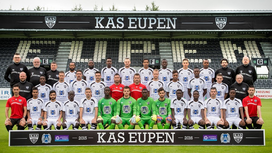 Das Teamfoto des belgischen Zweitligisten KAS Eupen, der Katar gehört.