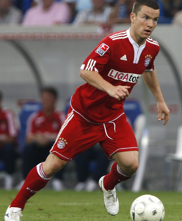 FILE - In this Aug. 8, 2009 file photo Alexander Baumjohann from Bayern Munich plays the ball during the German first division Bundesliga soccer match between TSG 1899 Hoffenheim and FC Bayern Munich  ...