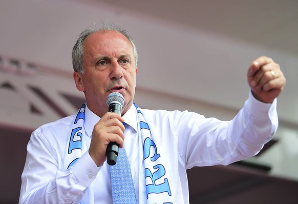 Muharrem Ince, the presidential candidate of Turkey&#039;s main opposition Republican People&#039;s Party, delivers a speech at a rally, in Tunceli, Turkey, Sunday, June 17, 2018. Ince is seen as a st ...
