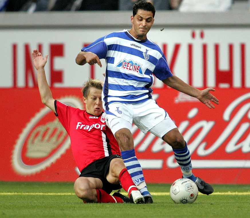2005 bis 2010: Kompromisslos geht Spycher, dessen Name nun «Spüscher» ausgesprochen wird, zur Sache. Für Eintracht Frankfurt bestreitet er insgesamt 120 Spiele in der 1. Bundesliga, wird gar Captain d ...
