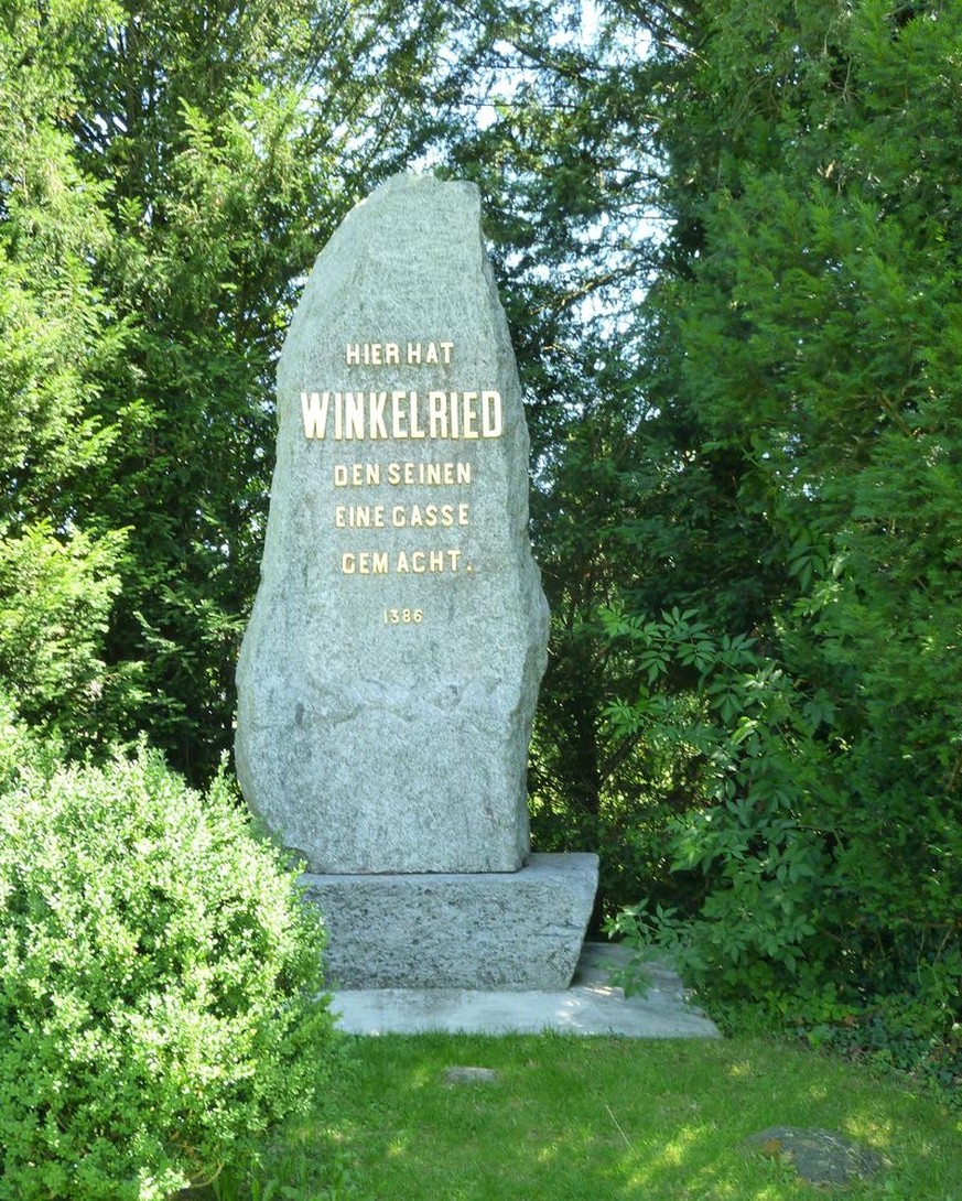 Winkelriedstein auf dem Schlachtfeld von Sempach. 
Von Adrian Michael - Eigenes Werk, CC BY-SA 3.0, https://commons.wikimedia.org/w/index.php?curid=11102800