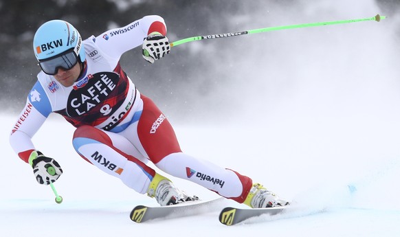 Switzerland&#039;s Patrick Kueng competes during an alpine ski, men&#039;s World Cup downhill, in Bormio, Italy, Thursday, Dec. 28, 2017. (AP Photo/Marco Trovati)