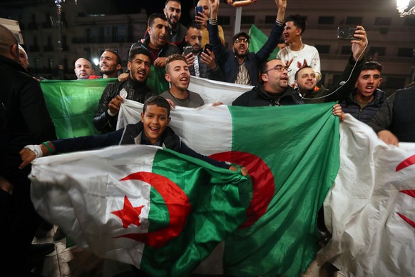 epa07481208 Algerian people celebrate on the streets after Algeria&#039;s President Abdelaziz Bouteflika has submitted his resignation, in Algiers, Algeria, 02 April 2019. According to official media  ...