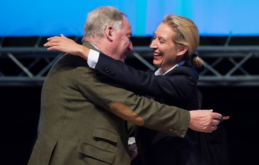 epa06851142 The co-chairs of the parliamentary group of the right-wing AfD party Alexander Gauland (L) and Alice Weidel during the first day of the AfD convention in Augsburg, Germany, 30 June 2018. T ...