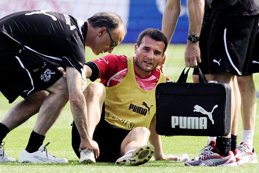 Alex Frei verletzt sich vor der WM 2010 im fast letztmöglichen Moment.